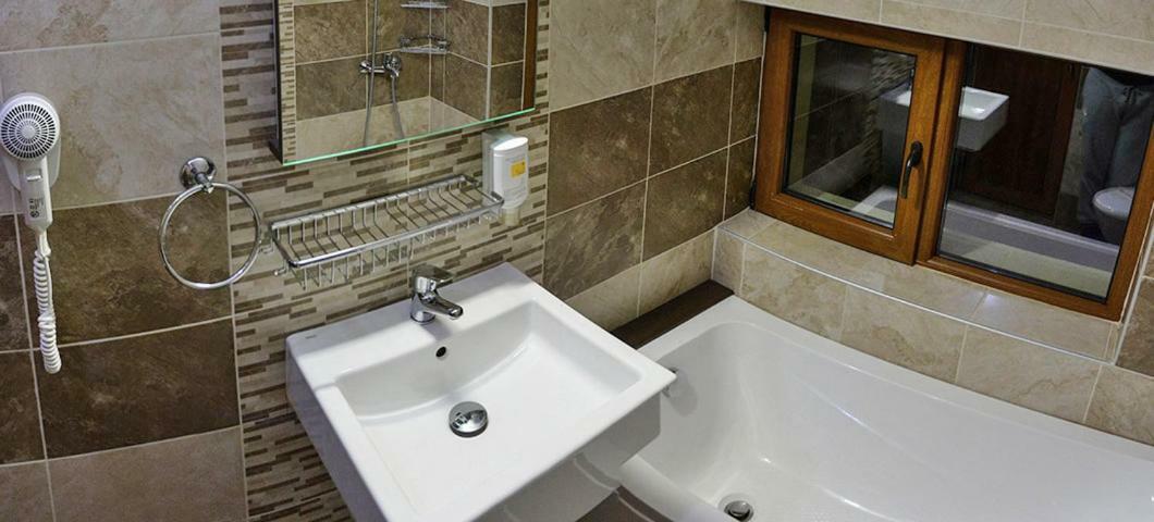 Family Hotel Balkanci Uzana Ngoại thất bức ảnh
